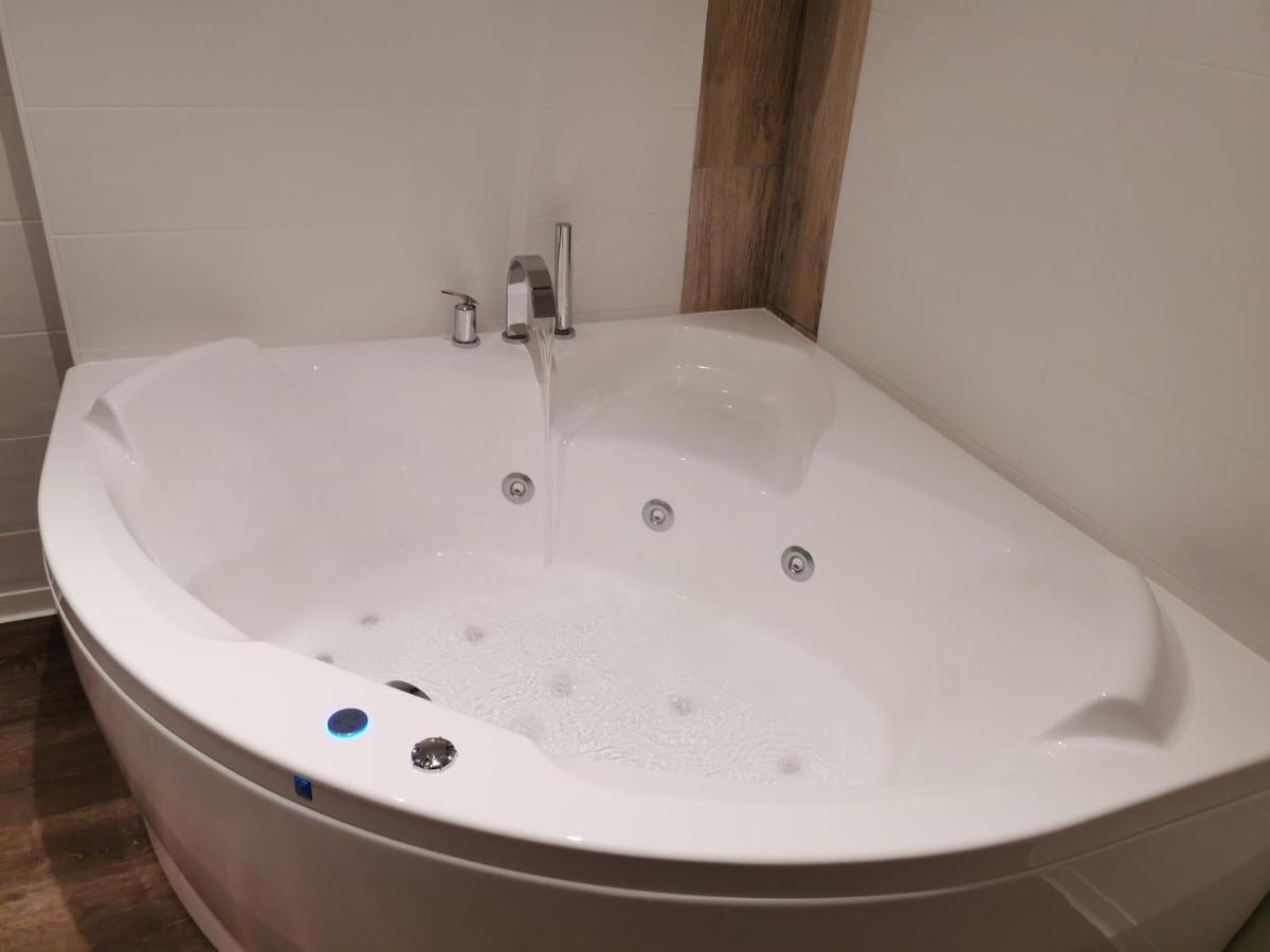 Bi D'grosseltere De Charme Apartment Kirrwiller