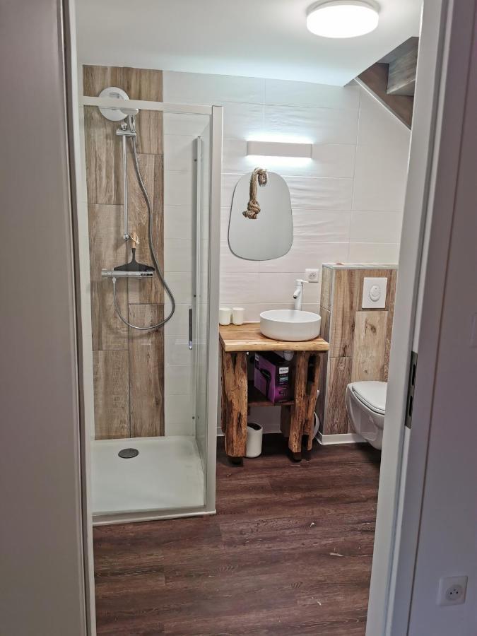Apartment Bi D'grosseltere De Charme Kirrwiller